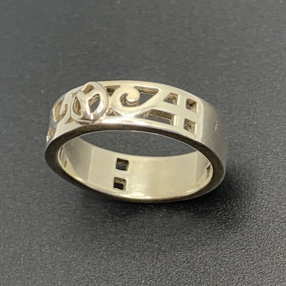 Solid Sterling Silver 925 Pierced Scroll Flat Band 5.5mm Wide Ring Size 7 - Picture 2 of 9